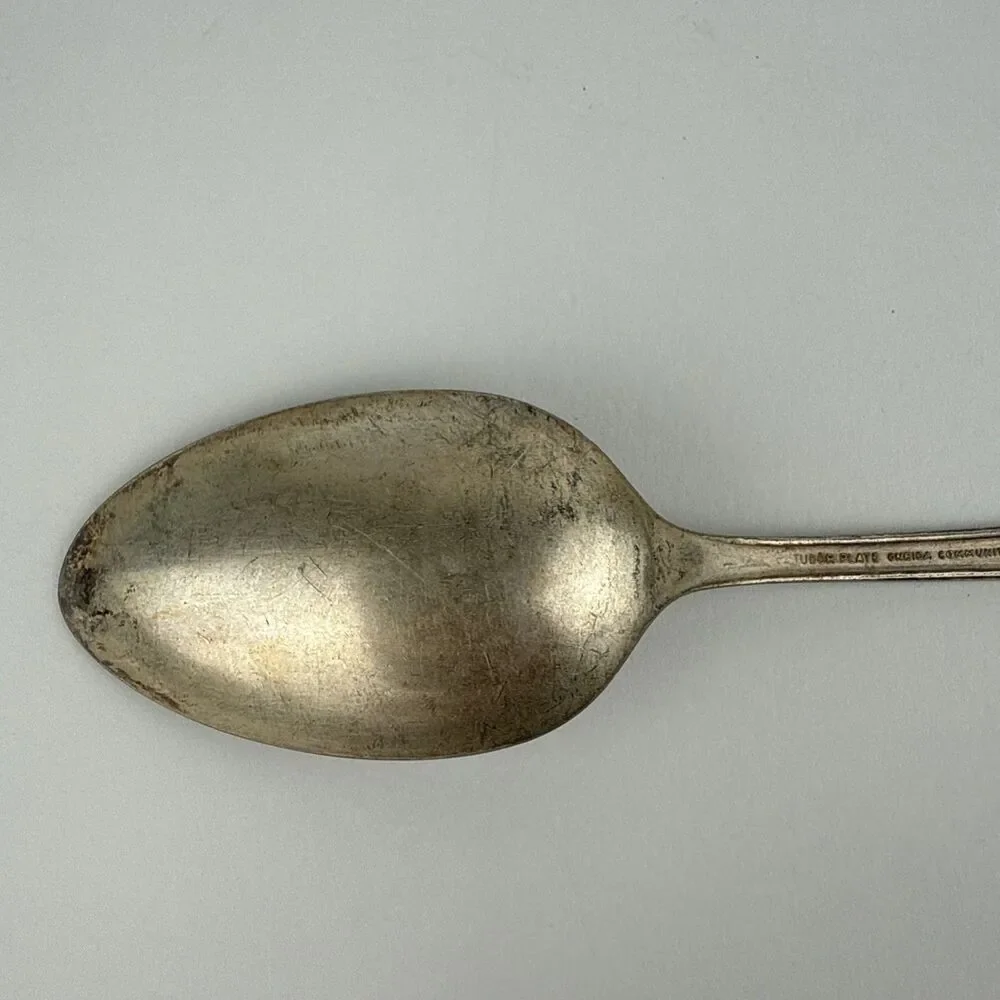 VTG Oneida Community Tudor Plate QUEEN BESS II 1946 Solid Serving Spoon 8 1/4